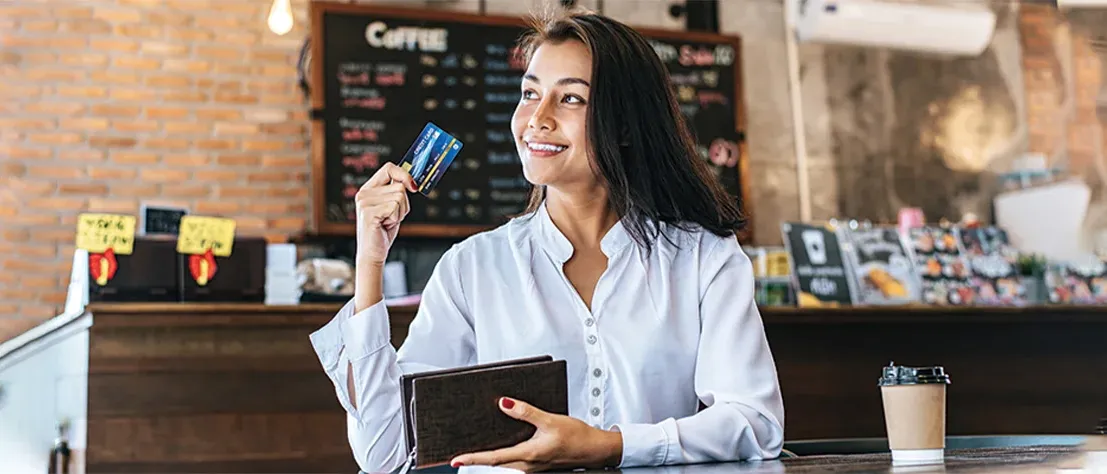 چطور کارت بانکی بگیریم؟ گام به گام از انتخاب بانک تا دریافت کارت