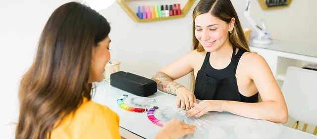 چگونه ناخن‌کار حرفه‌ای با درآمد بالا شویم؟